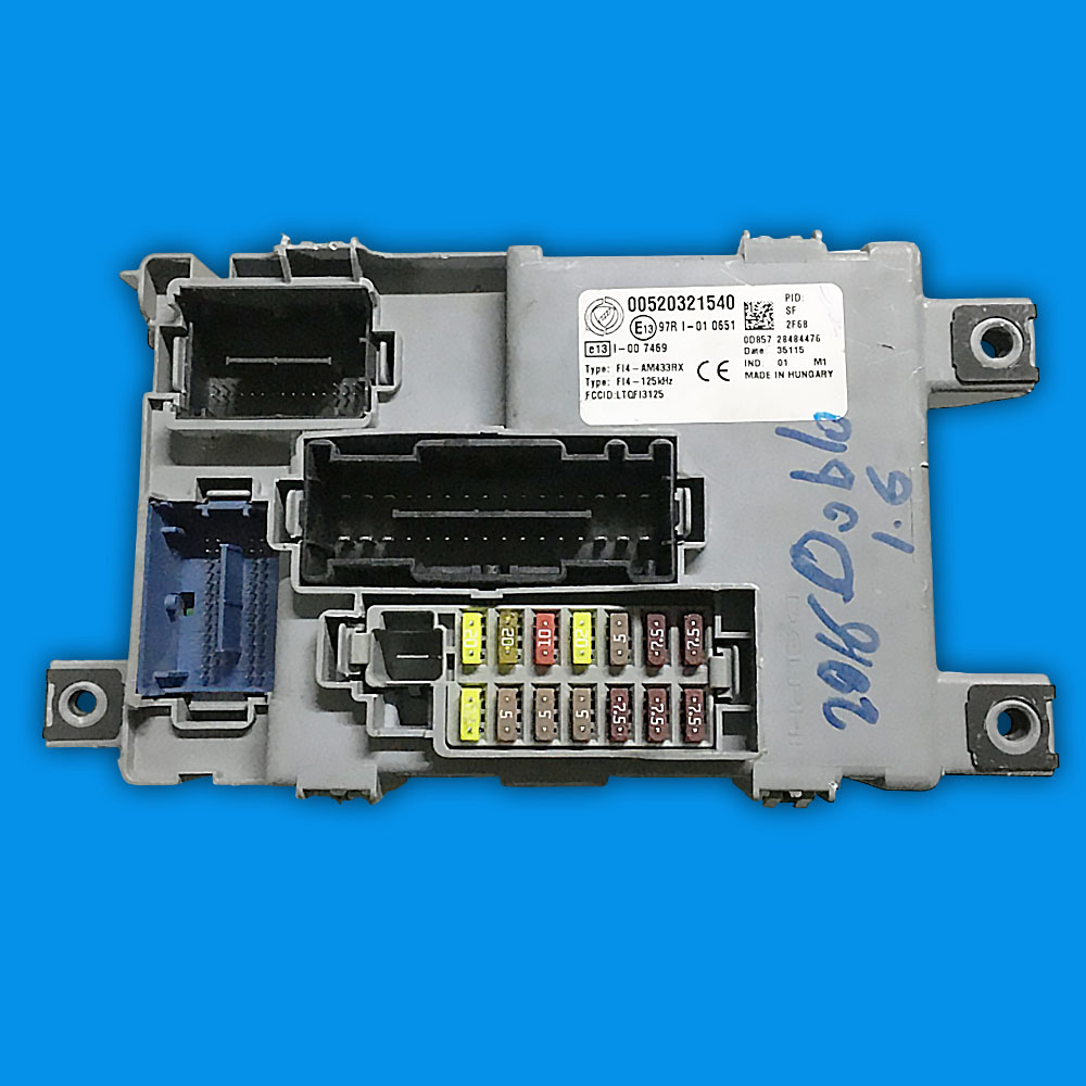 Fiat Doblo 1 6 JTD Body Sigorta Kutusu 00520321540 28484476 Fiat Doblo 1.6 JTD Body Sigorta Kutusu 00520321540 28484476